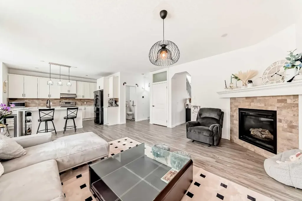 169 Aspenshire Drive SW Calgary AB T3H 0P5