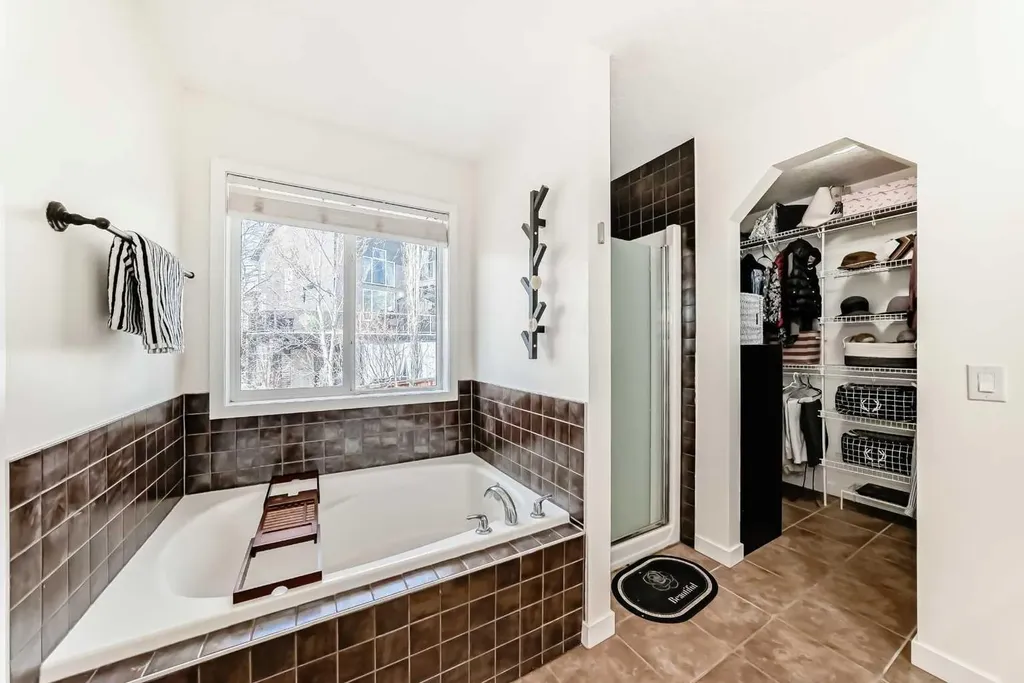 169 Aspenshire Drive SW Calgary AB T3H 0P5