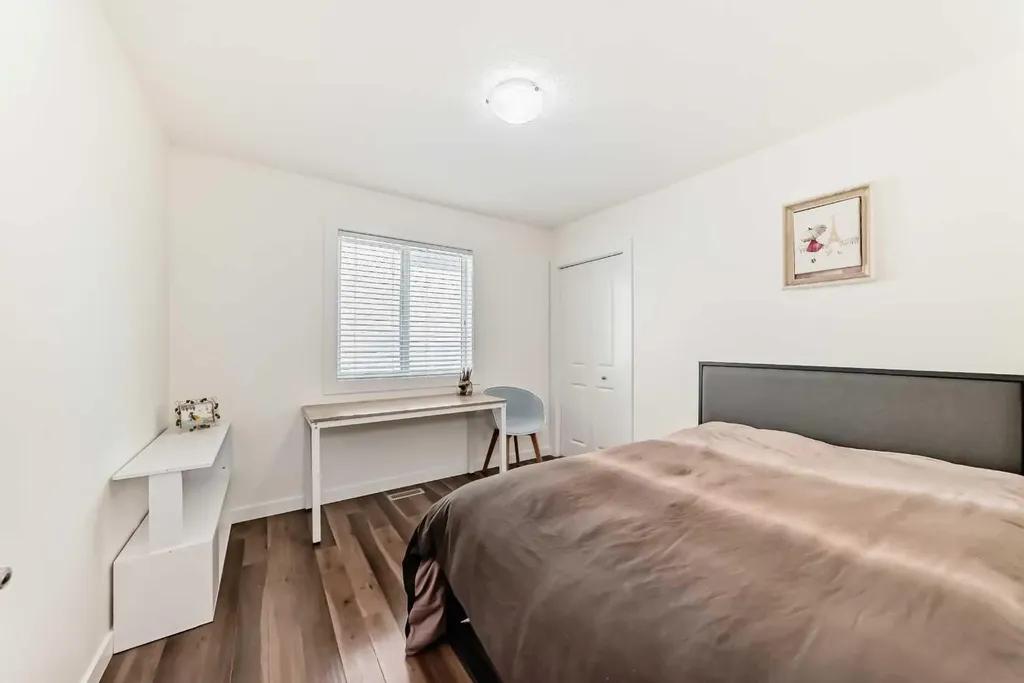169 Aspenshire Drive SW Calgary AB T3H 0P5