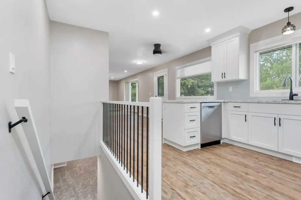 87 Norris Close Red Deer AB T4P 1R2