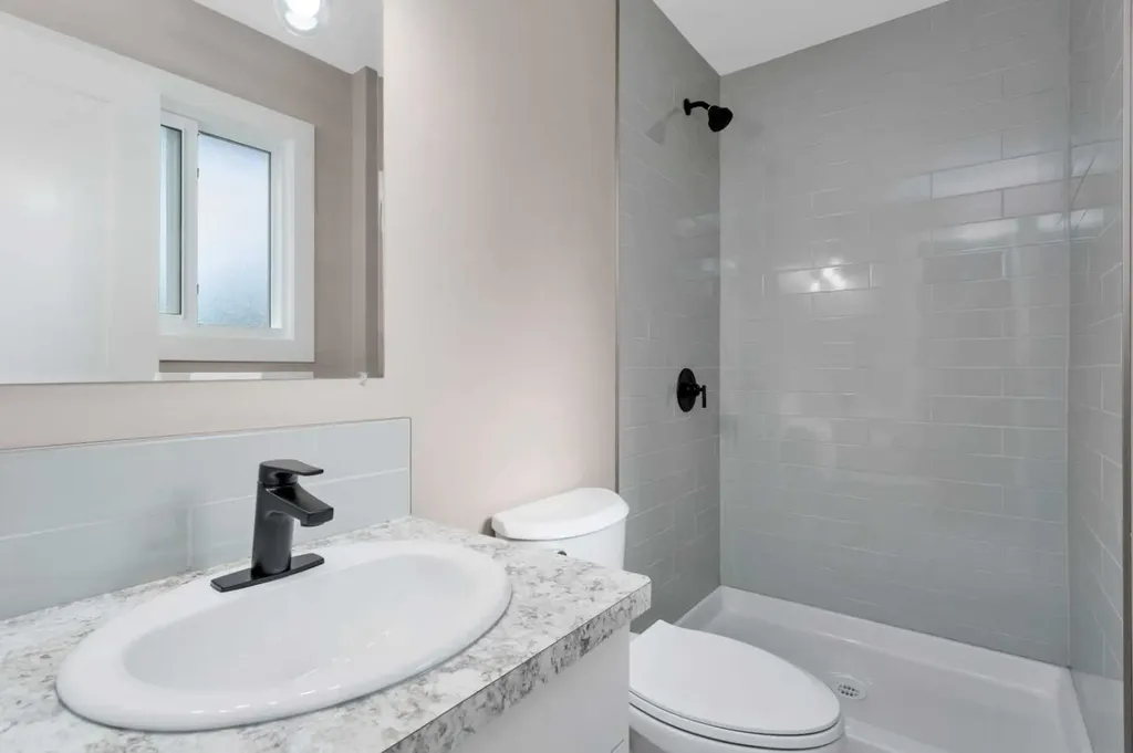 87 Norris Close Red Deer AB T4P 1R2