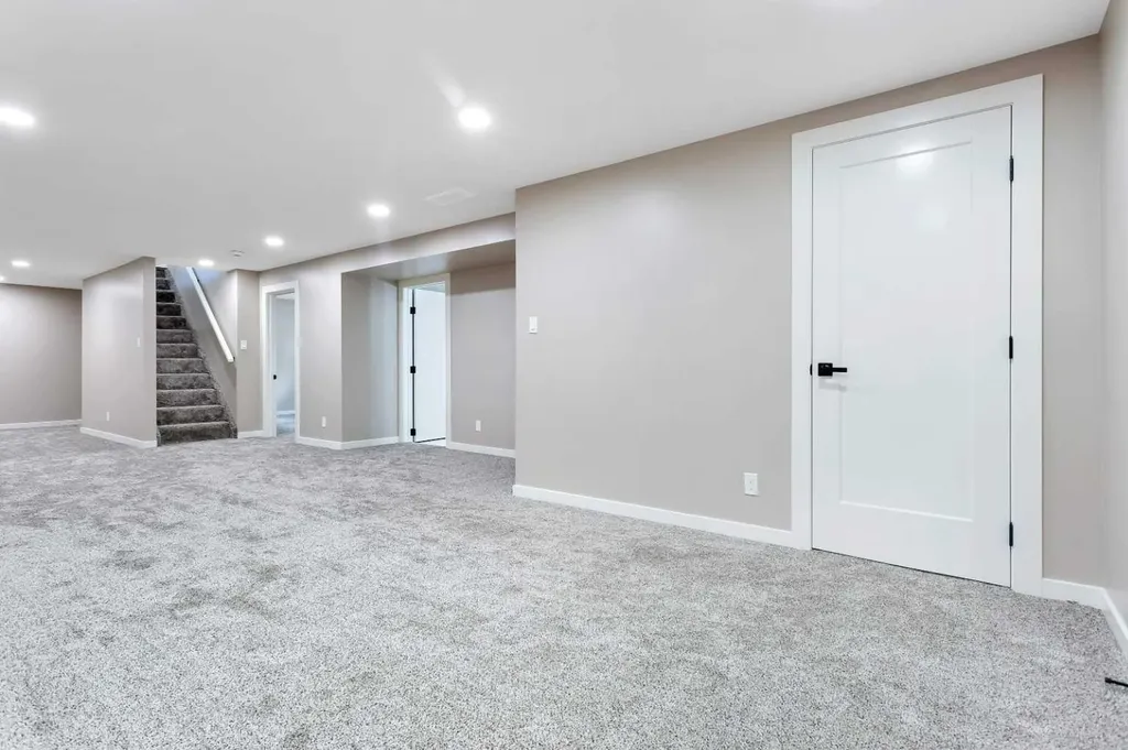 87 Norris Close Red Deer AB T4P 1R2