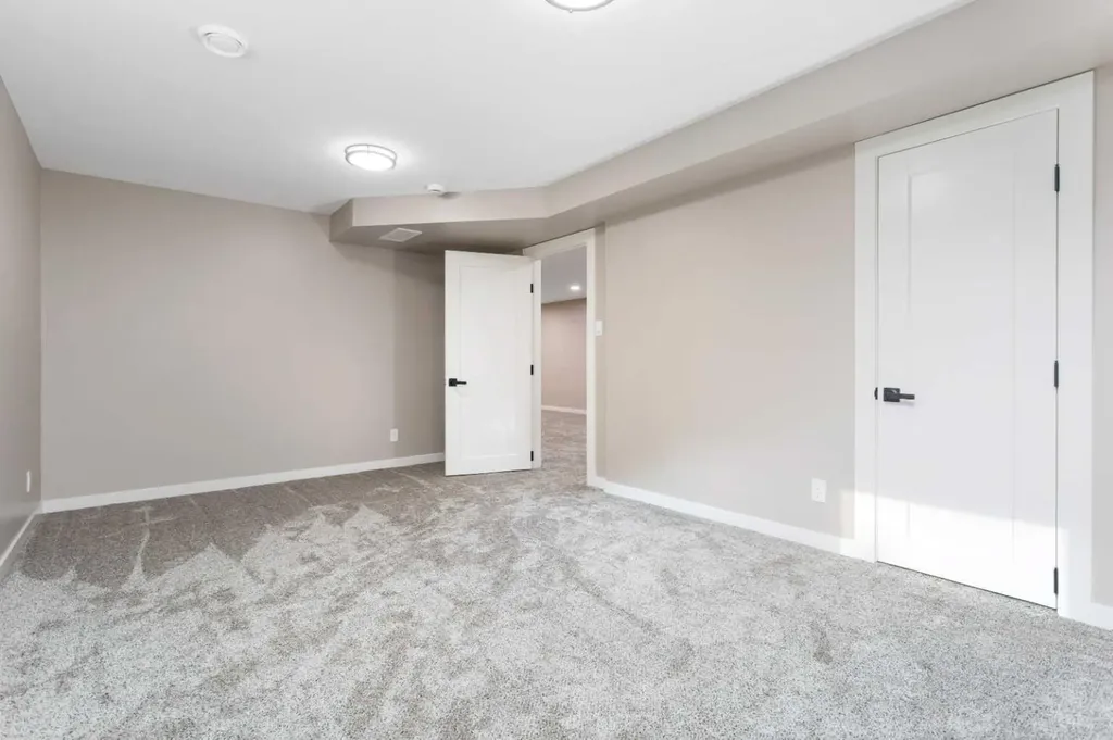 87 Norris Close Red Deer AB T4P 1R2