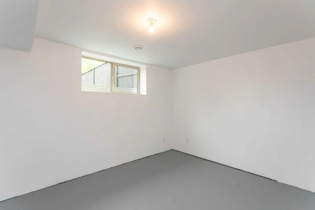 49 Sheep Close Lacombe AB T4L 0J1