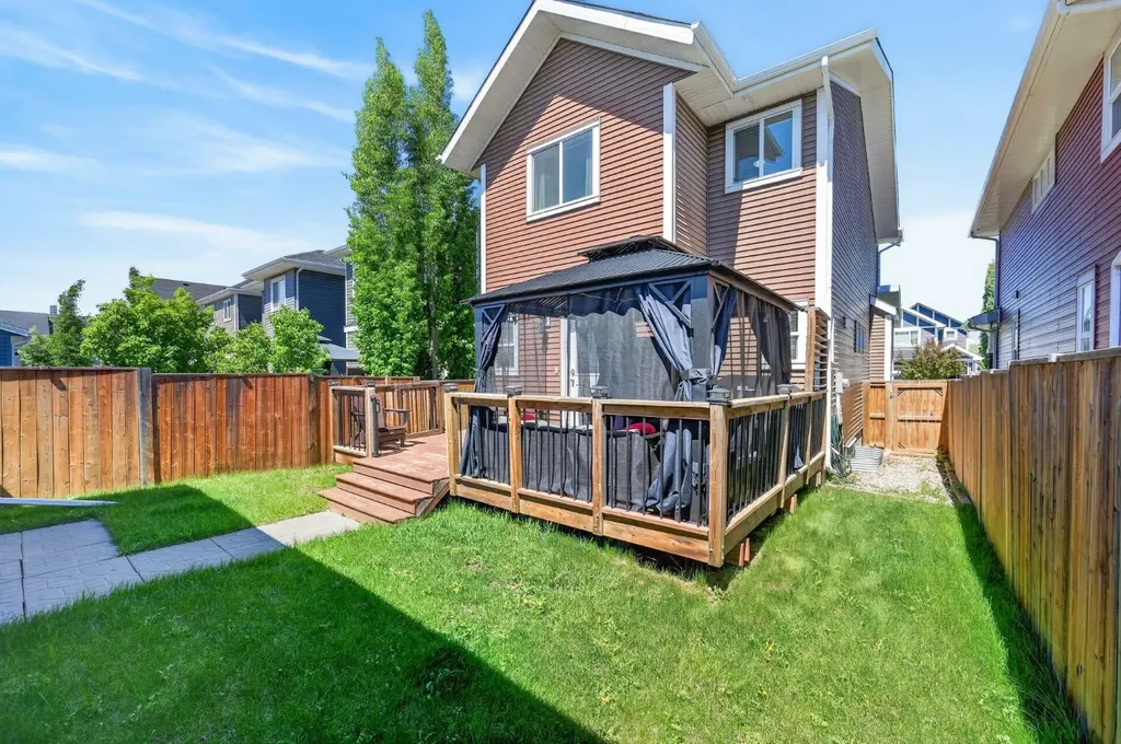 218 River Heights Green Cochrane AB T4C 0S3