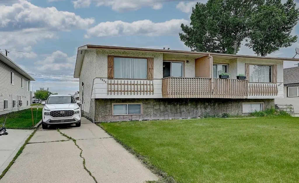 9822, 9824 96 Avenue Grande Prairie AB T8V 0L9