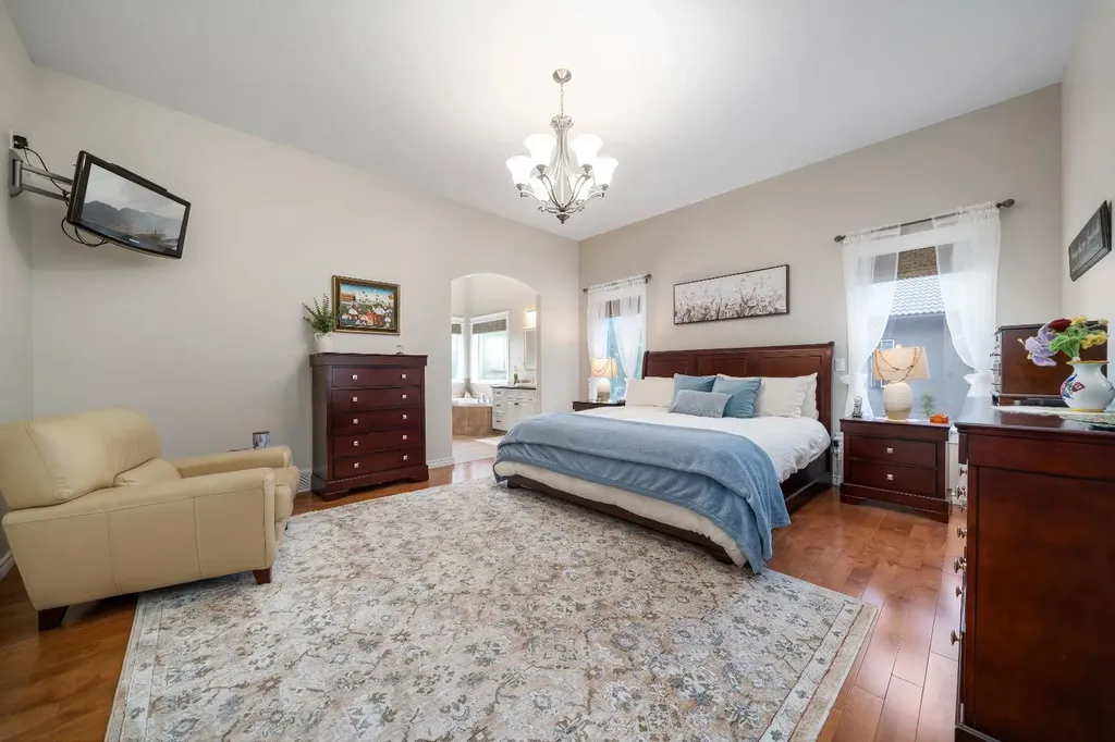 172 Desert Blume Drive Desert Blume AB T1B0H5