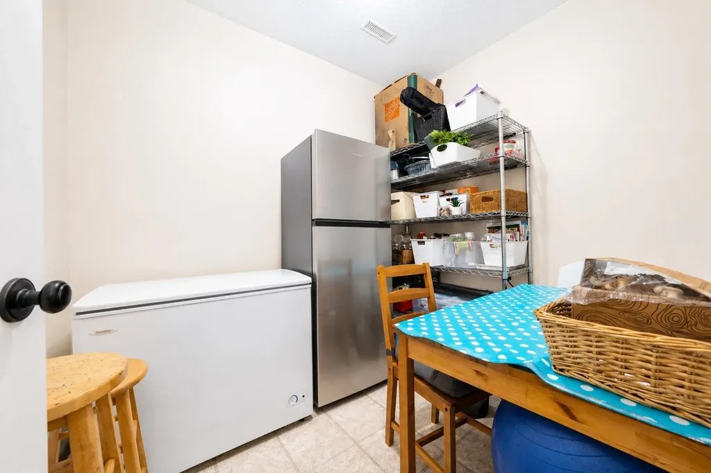 172 Desert Blume Drive Desert Blume AB T1B0H5