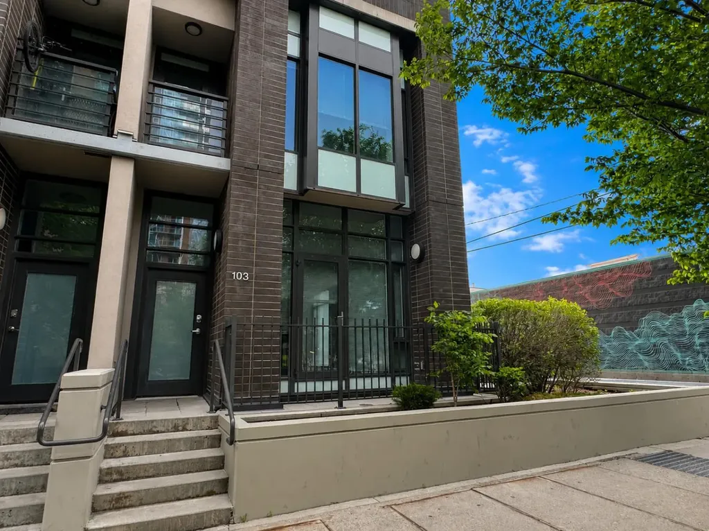 1500 7 Street SW Calgary AB T2R 1A7