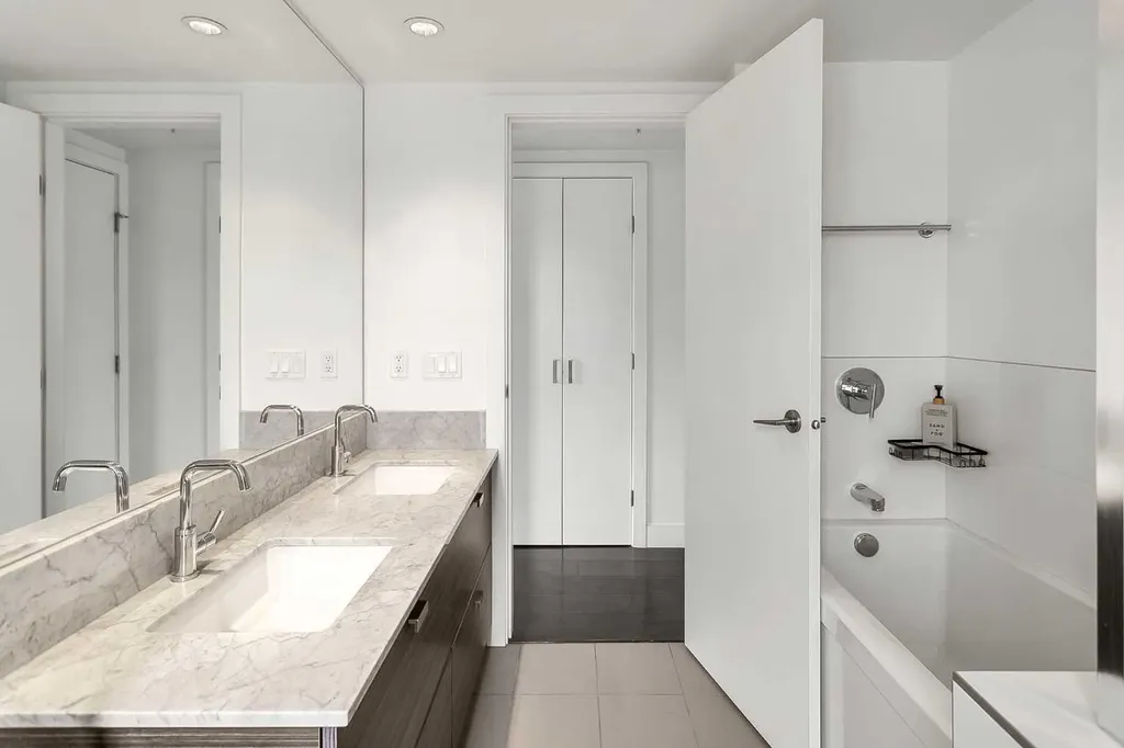 1500 7 Street SW Calgary AB T2R 1A7