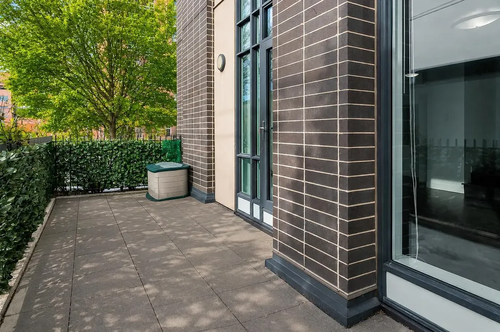 1500 7 Street SW Calgary AB T2R 1A7