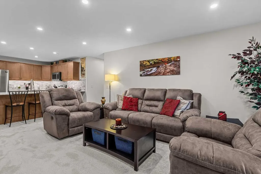 170 Crossbow Place Canmore AB T1W 3H4