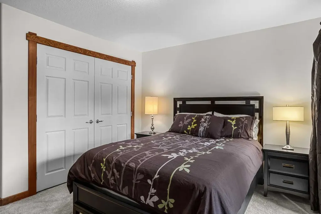 170 Crossbow Place Canmore AB T1W 3H4