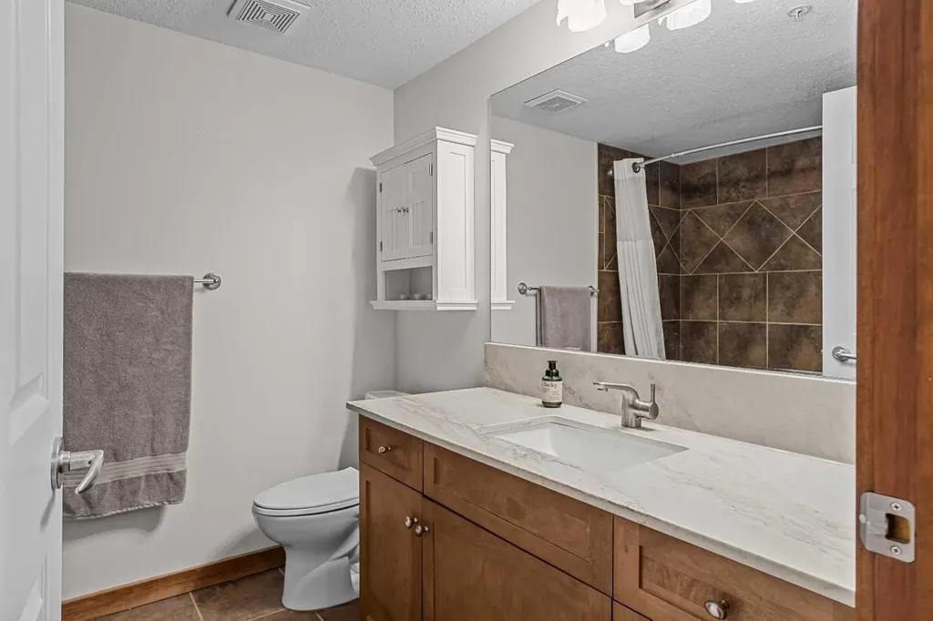 170 Crossbow Place Canmore AB T1W 3H4