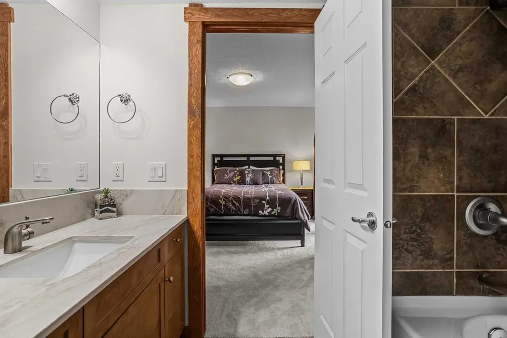 170 Crossbow Place Canmore AB T1W 3H4
