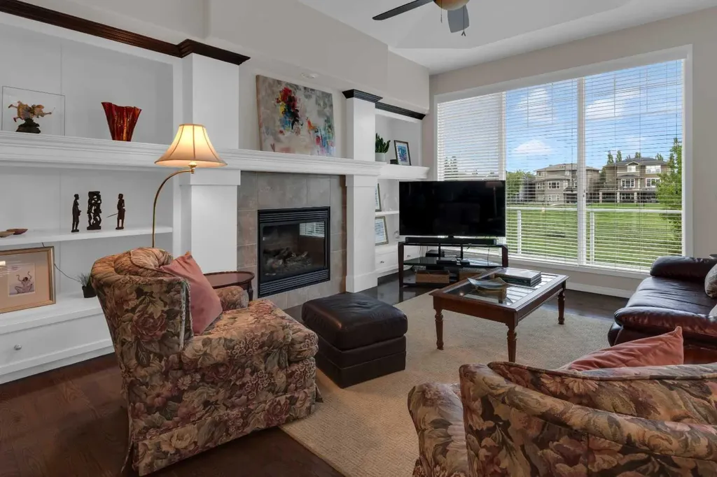 102 Panatella Crescent NW Calgary AB T3K 0H4