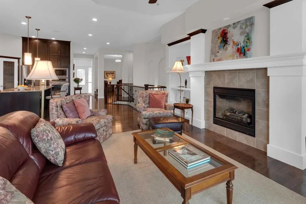 102 Panatella Crescent NW Calgary AB T3K 0H4