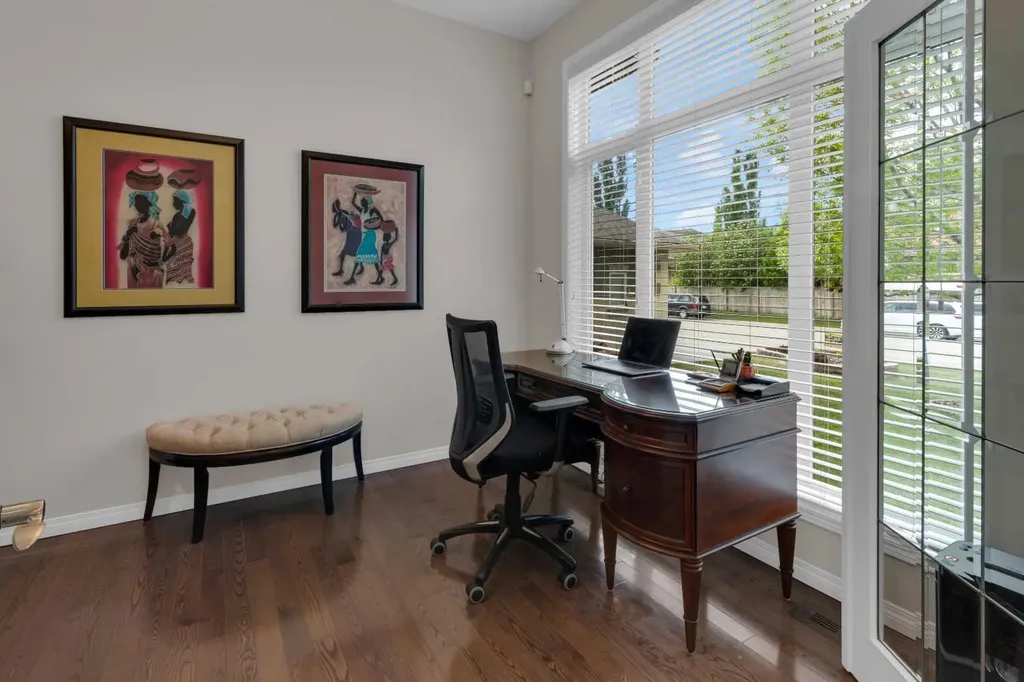 102 Panatella Crescent NW Calgary AB T3K 0H4