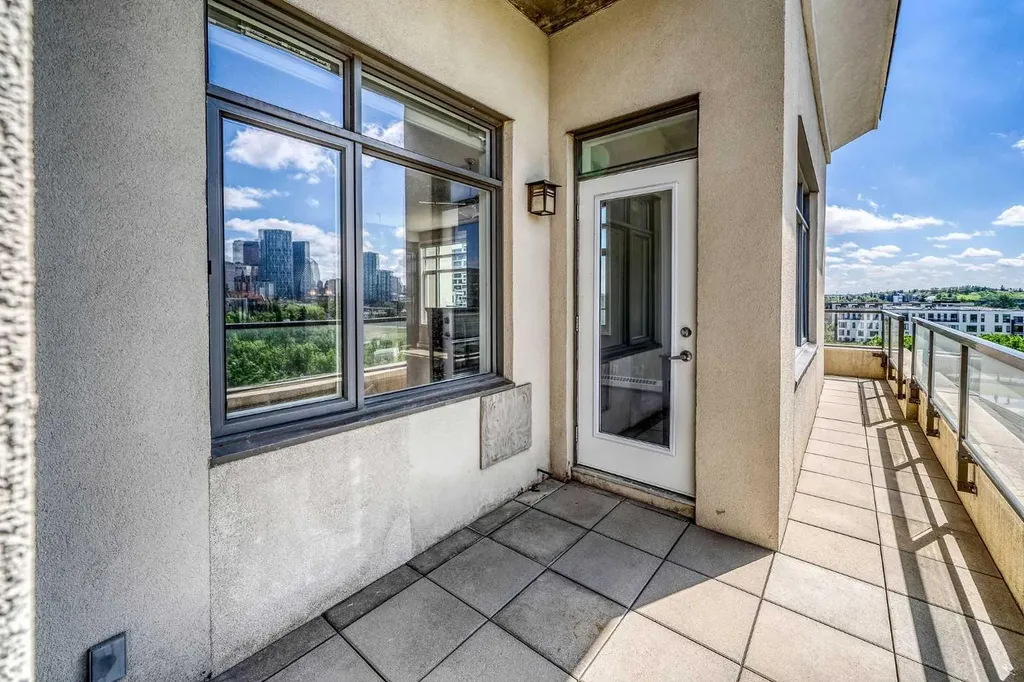950 Centre Avenue NE Calgary AB T2E 0P3