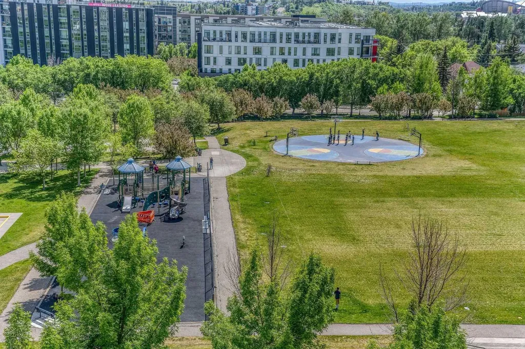 950 Centre Avenue NE Calgary AB T2E 0P3