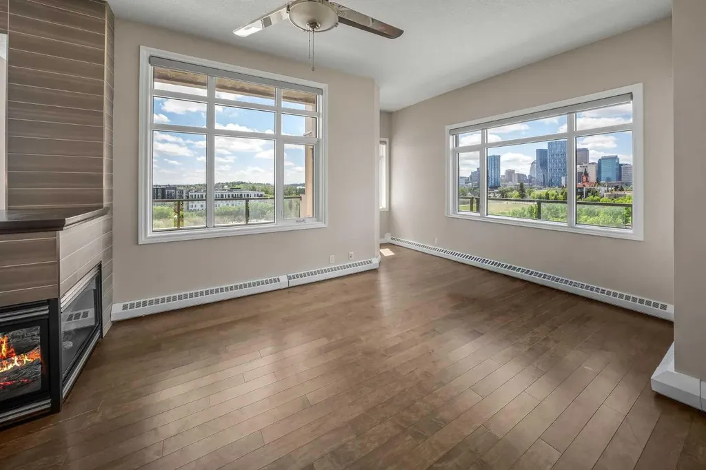 950 Centre Avenue NE Calgary AB T2E 0P3