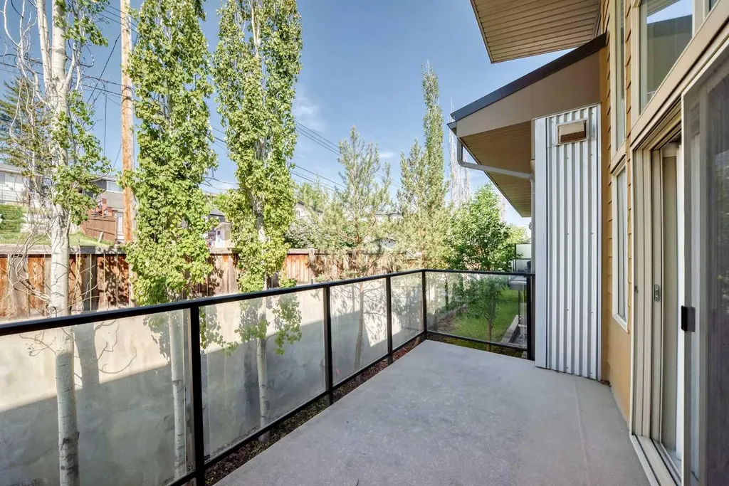 4303 1 Street NE Calgary AB T2E 7M3