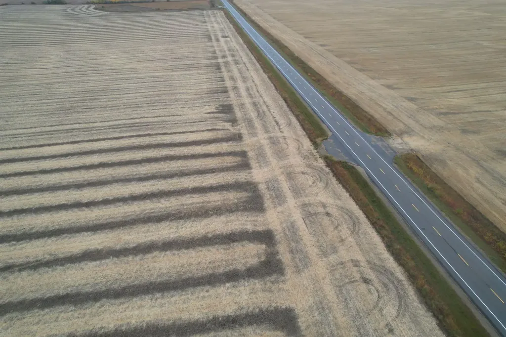 SW 28 71 10 W6 Twp 714 Beaverlodge AB T0H3C0