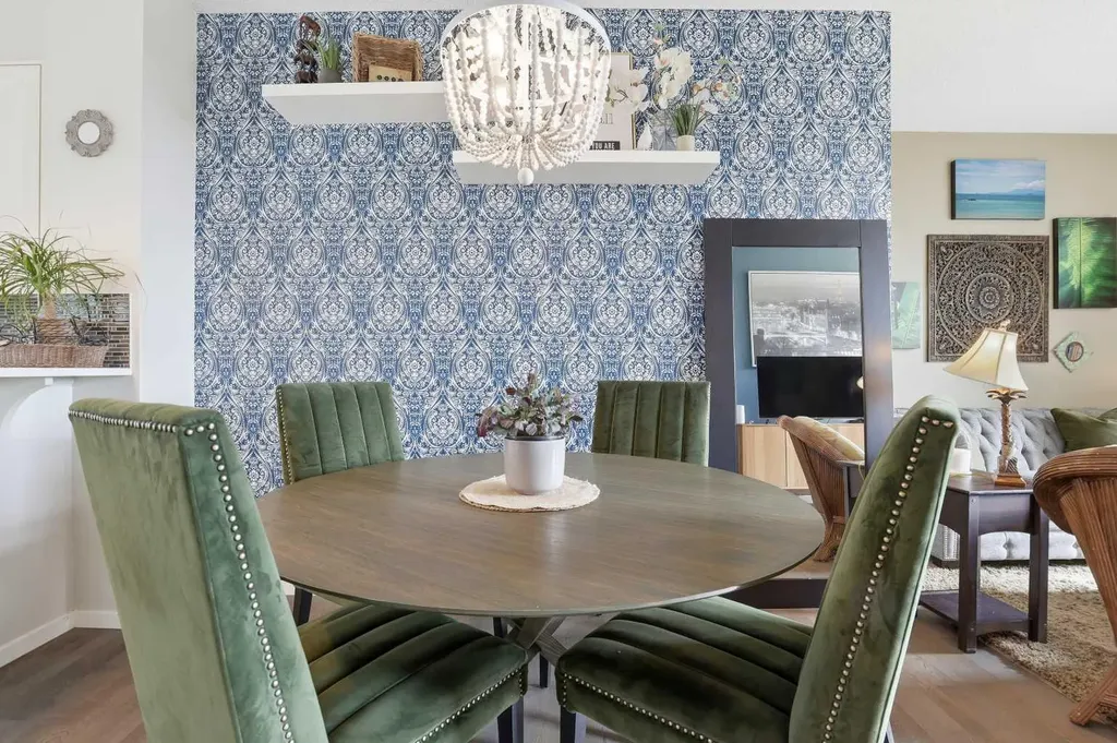 20 Kinlea Common NW Calgary AB T2R 0S2