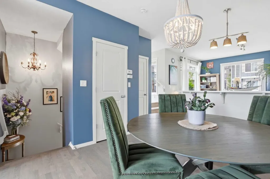 20 Kinlea Common NW Calgary AB T2R 0S2