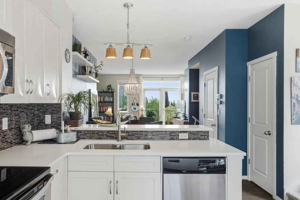 20 Kinlea Common NW Calgary AB T2R 0S2