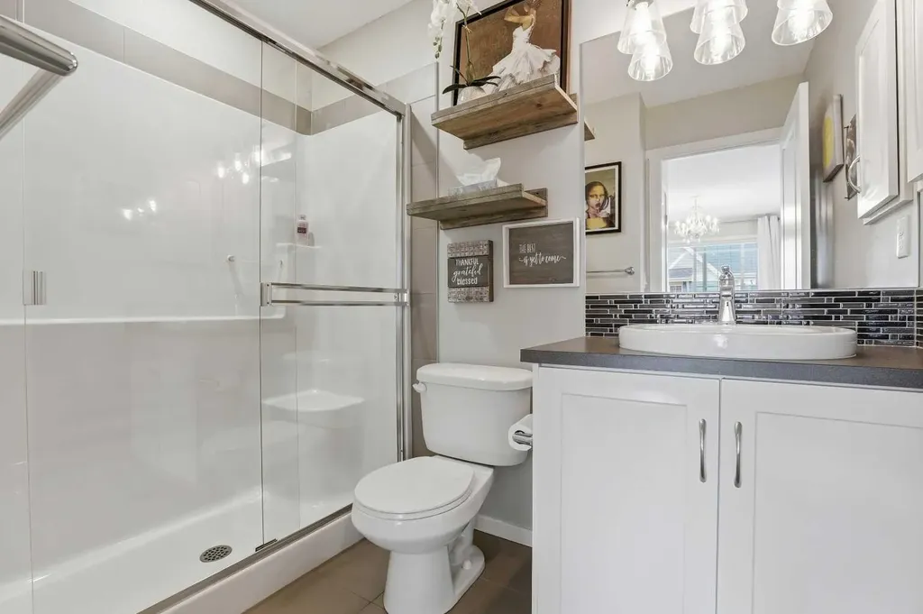 20 Kinlea Common NW Calgary AB T2R 0S2