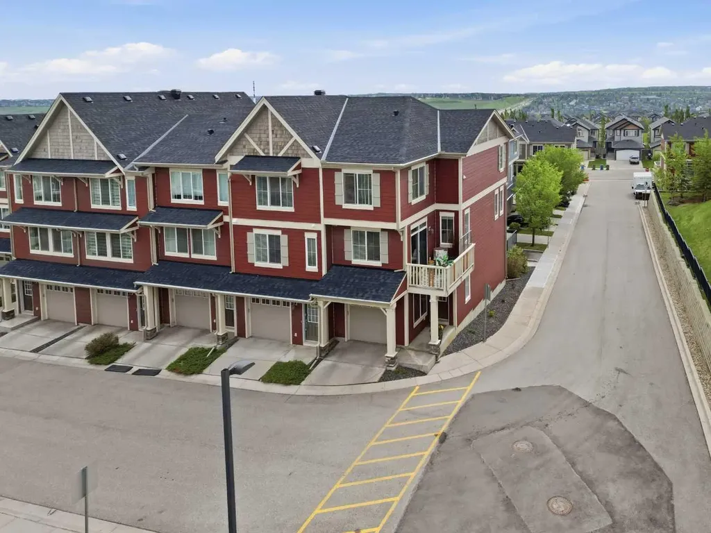 20 Kinlea Common NW Calgary AB T2R 0S2