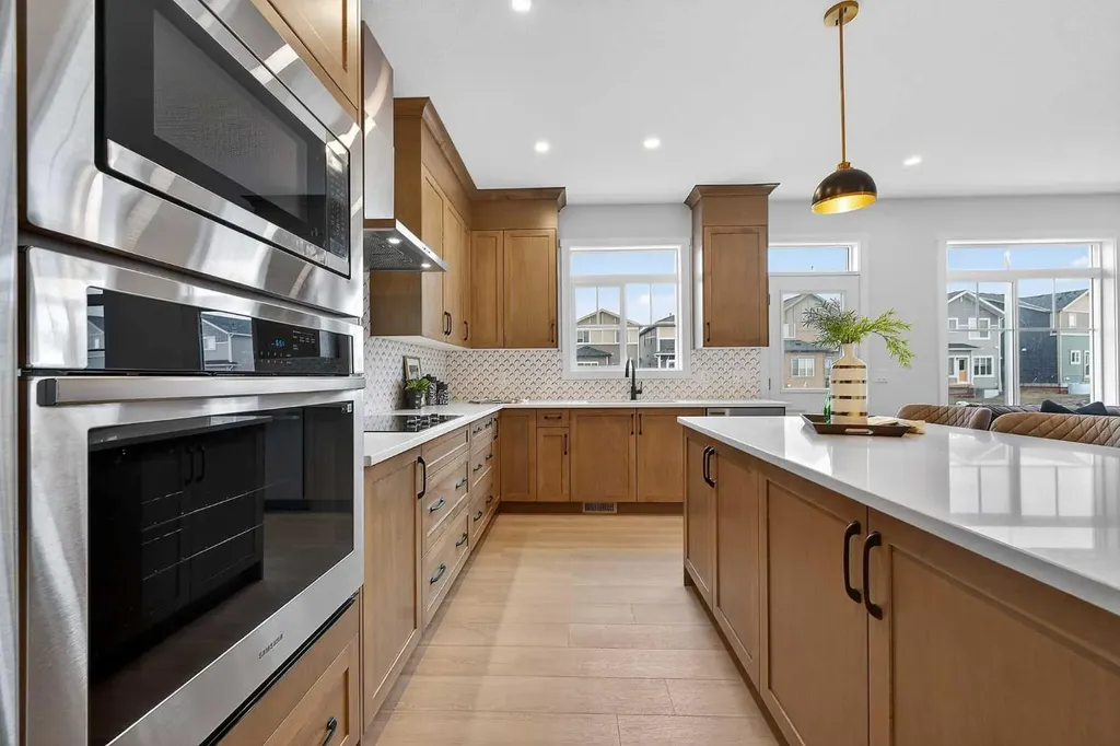27 Homestead Gardens NE Calgary AB T3J 5T8