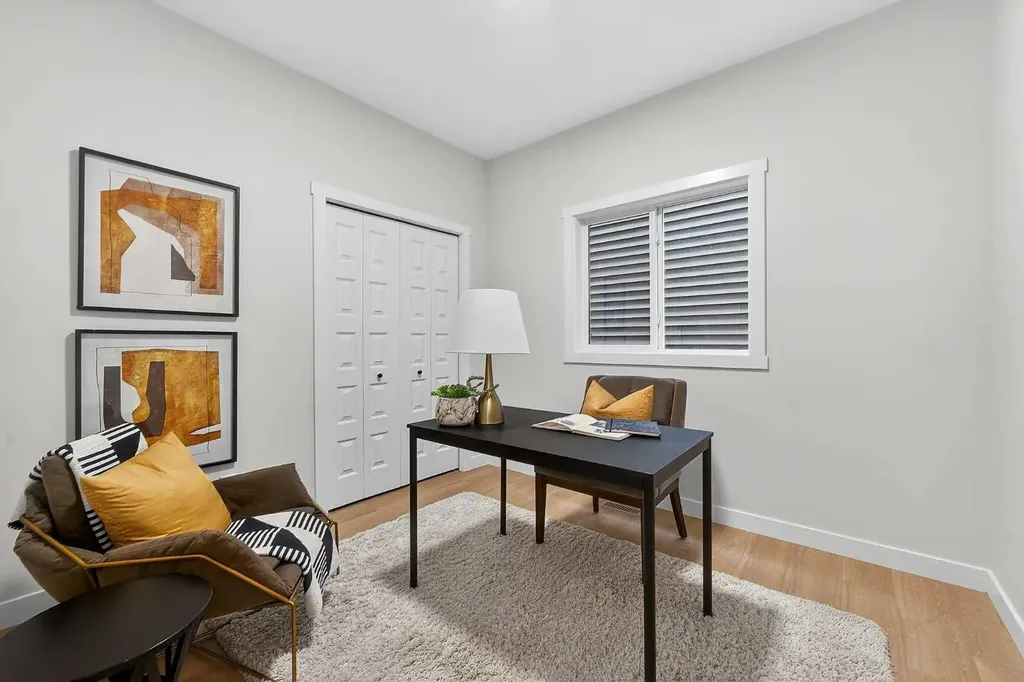 27 Homestead Gardens NE Calgary AB T3J 5T8