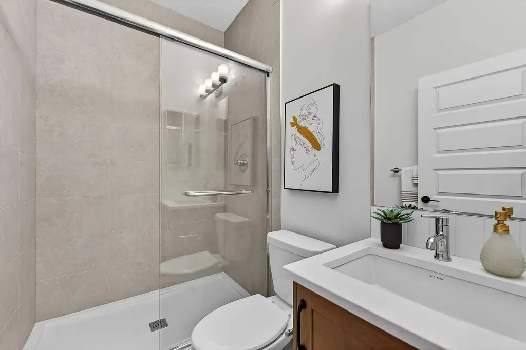 27 Homestead Gardens NE Calgary AB T3J 5T8
