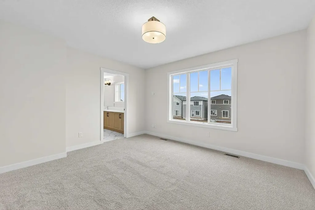 27 Homestead Gardens NE Calgary AB T3J 5T8