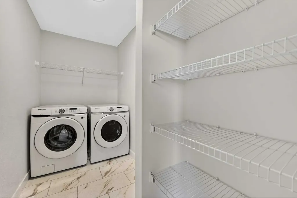 27 Homestead Gardens NE Calgary AB T3J 5T8
