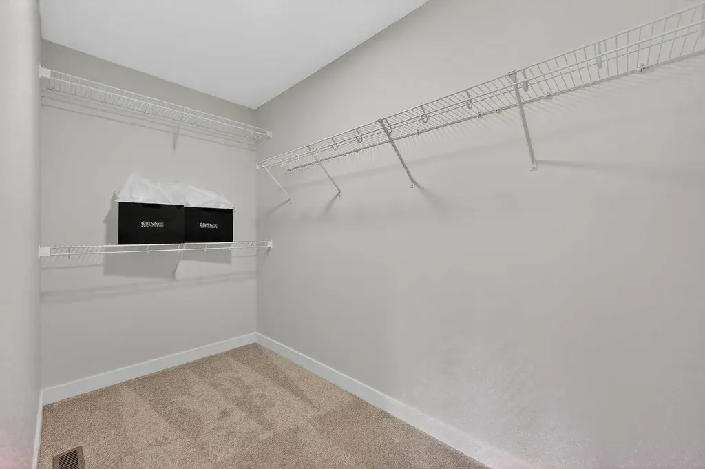 27 Homestead Gardens NE Calgary AB T3J 5T8