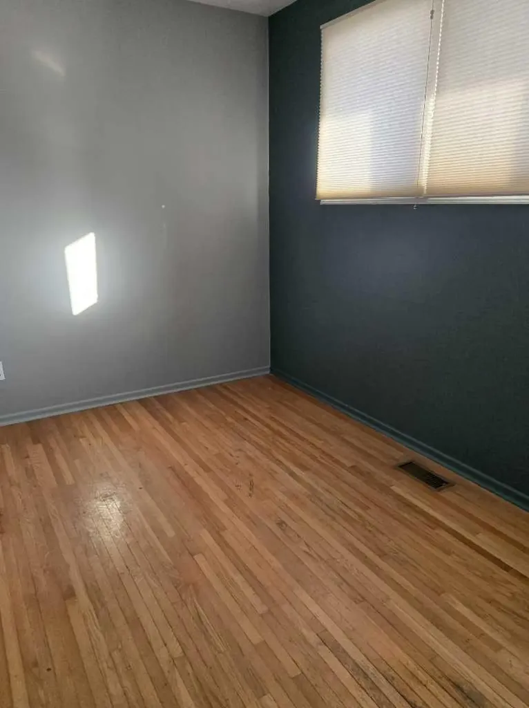 101 Simpson Street Hinton AB T7V1C2