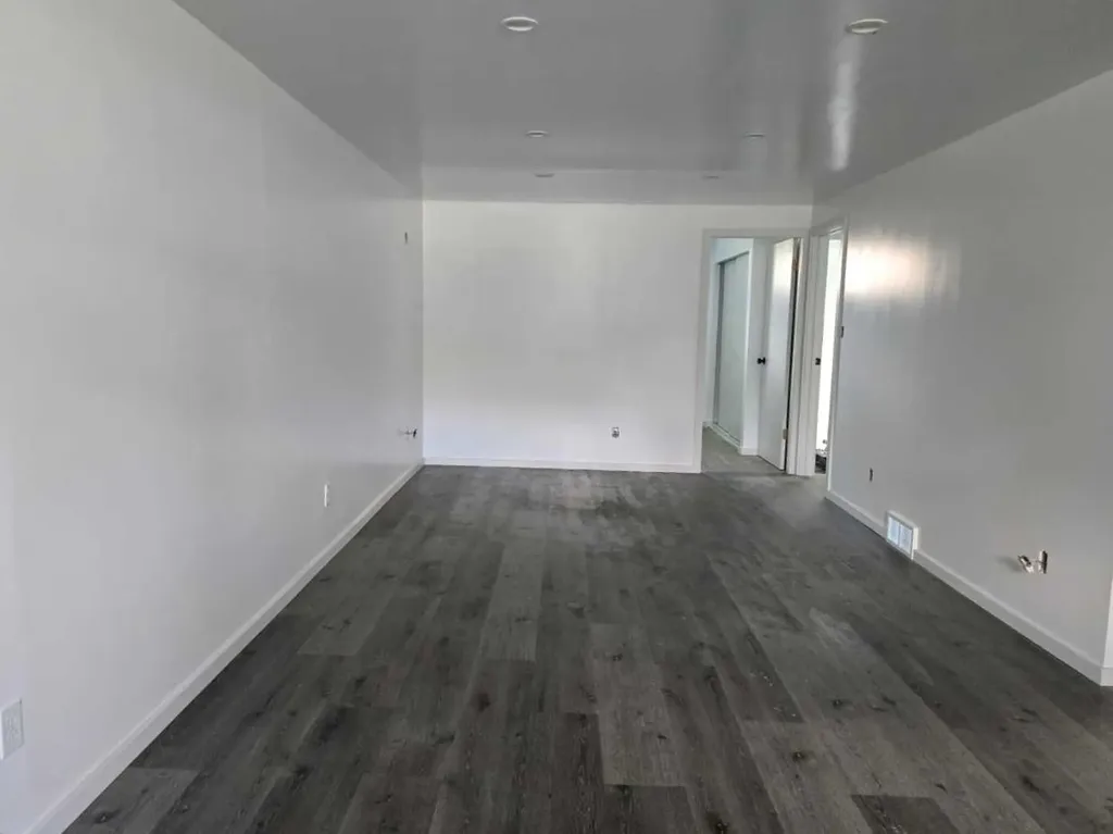 101 Simpson Street Hinton AB T7V1C2