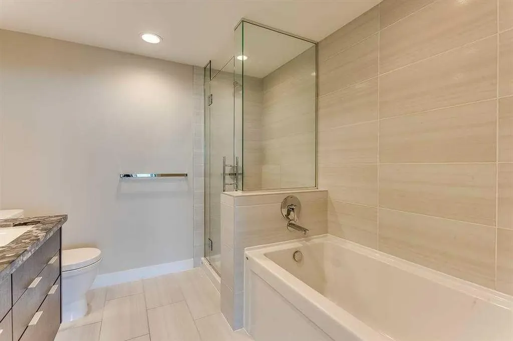 519 Riverfront Avenue SE Calgary AB T2G 1K6