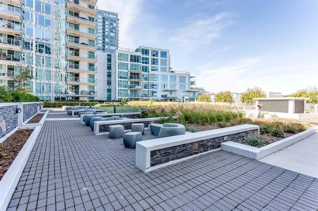519 Riverfront Avenue SE Calgary AB T2G 1K6