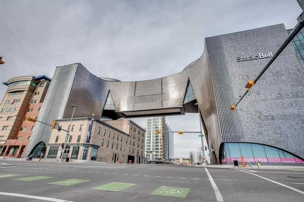 519 Riverfront Avenue SE Calgary AB T2G 1K6
