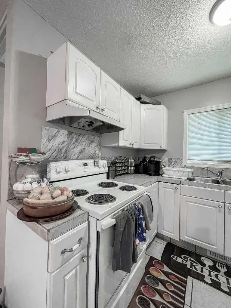 26 Moberly Crescent Fort Mcmurray AB T9H 1G9