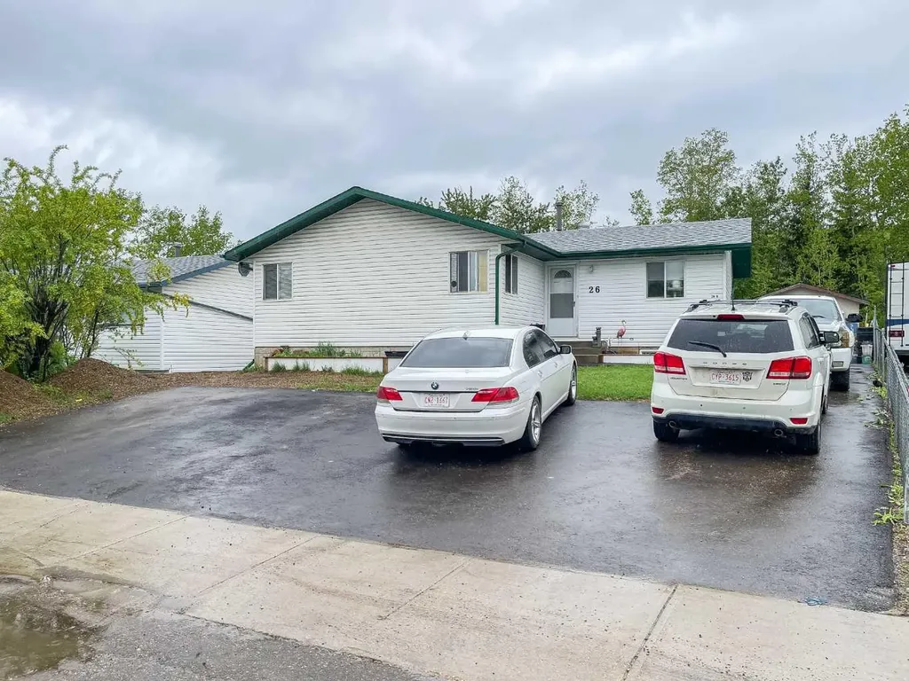 26 Moberly Crescent Fort Mcmurray AB T9H 1G9