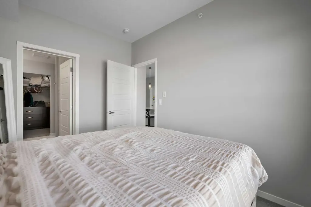 4350 Seton Drive SE Calgary AB T3M 3B1