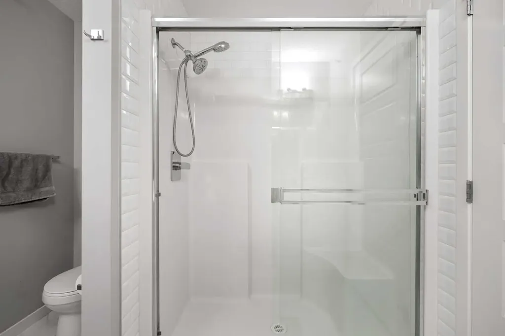 4350 Seton Drive SE Calgary AB T3M 3B1