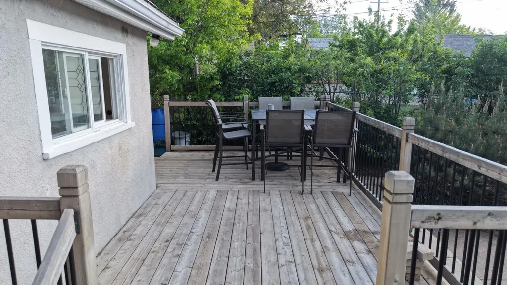 2408 19 Street Nanton AB T0L1R0
