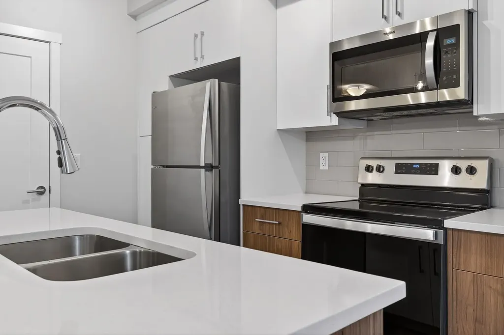 400 Belmont Street SW Calgary AB T2X4C1