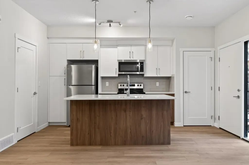 400 Belmont Street SW Calgary AB T2X4C1